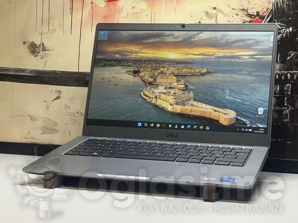 Dell - 13.3" Intel i5 16GB GB