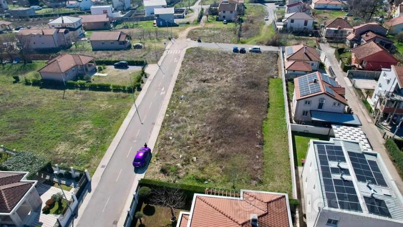 Građevinsko zemljište 3963m2 - Podgorica - Gornja Gorica