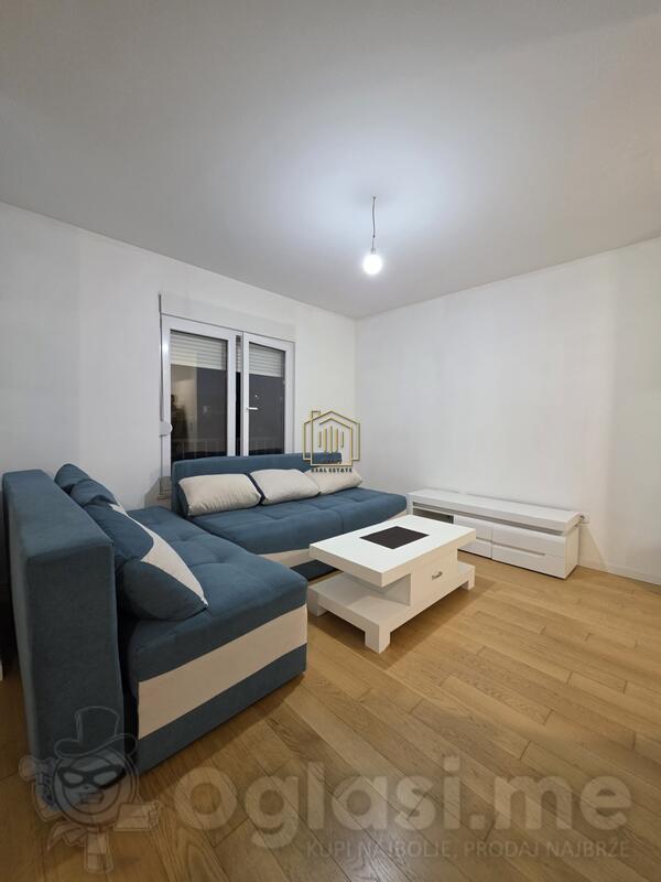 Garsonjera 33m2 - Podgorica - Centar grada
