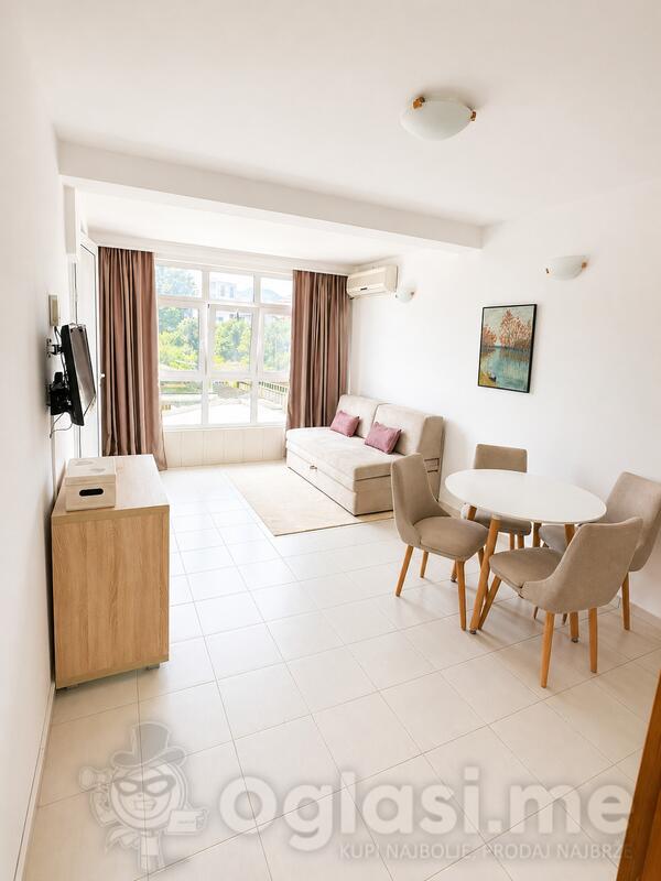 Jednosoban stan 30m2 - Budva - > Okolina grada Rafailovici