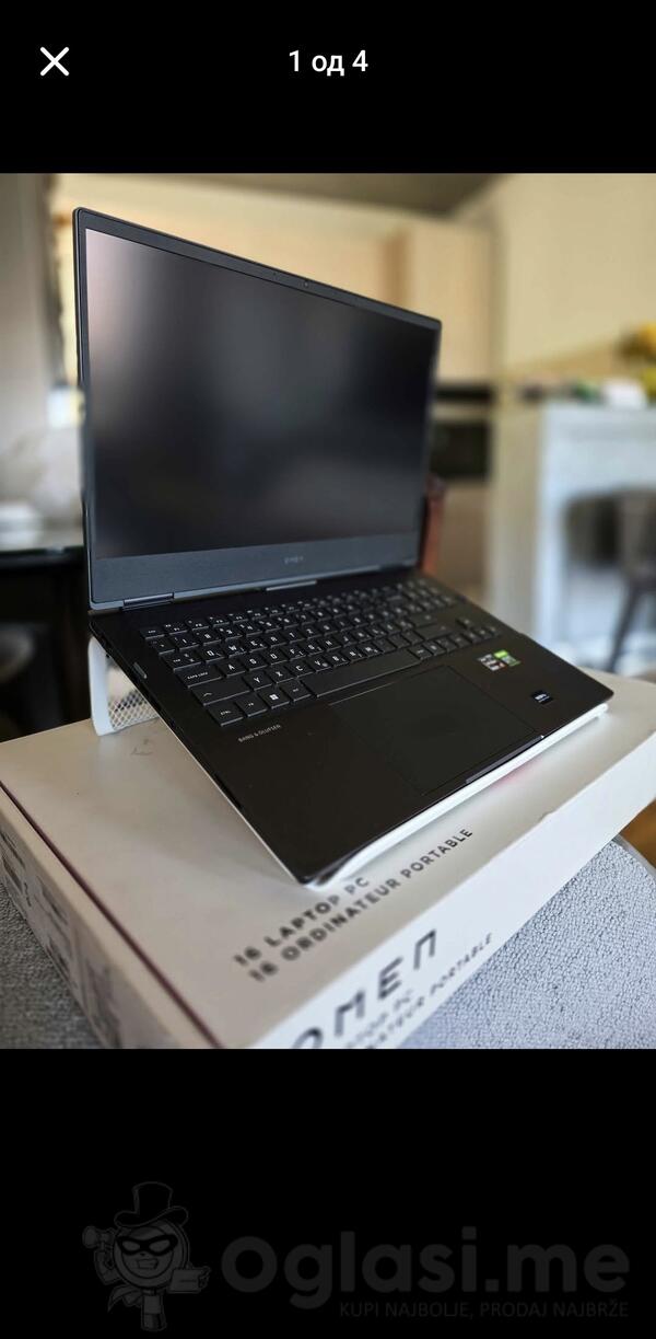 HP  - 15.6" AMD Ryzen 7 32GB GB