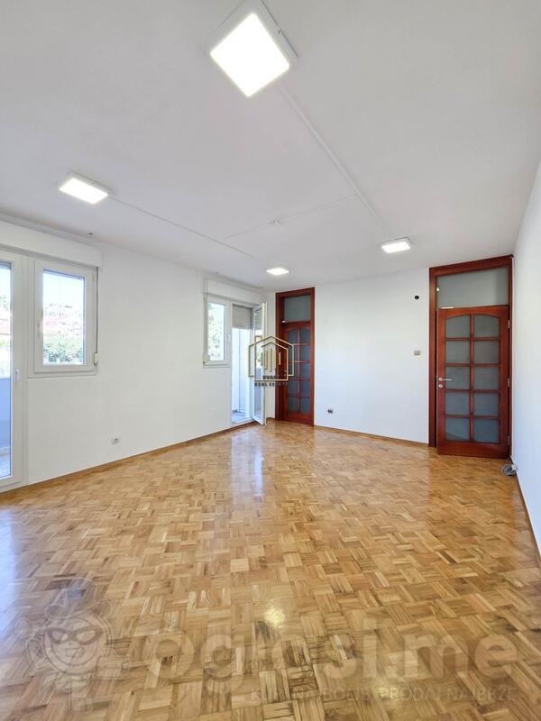 Kancelarija 82m2 - Podgorica - Momišići