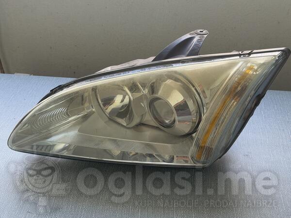 Lijevi far za Ford - Focus - 2006
