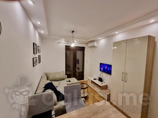 Garsonjera 21m2 - Podgorica - Zabjelo Zabjelo