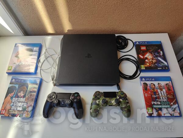Sony - PlayStation 4