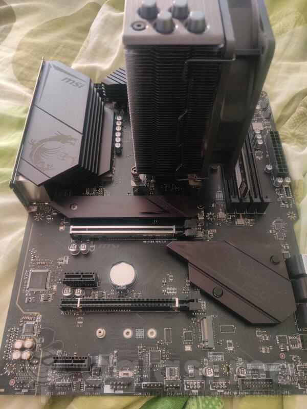 AMD Ryzen 7 - 0GB GB DDR4 - SSD disk