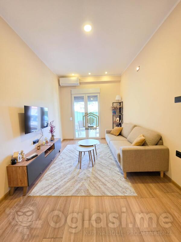 Porodična kuća 65m2 - Podgorica - Zeta