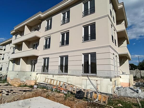 Dvosoban stan 54m2 - Podgorica - Zelenika