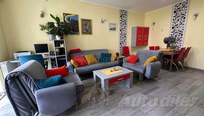 Trosoban stan 65m2 - Nikšić - Centar grada