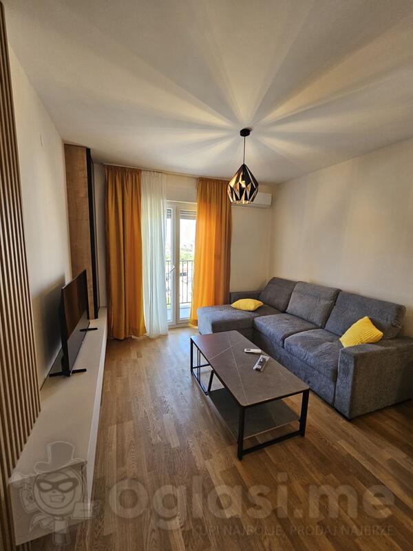 Jednosoban stan 40m2 - Podgorica - Zabjelo Ulica 4.jula, Pobrežje