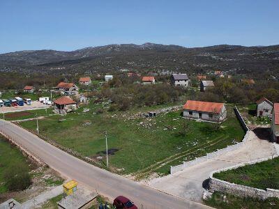 Porodična kuća 81m2 - Nikšić - Rubeža