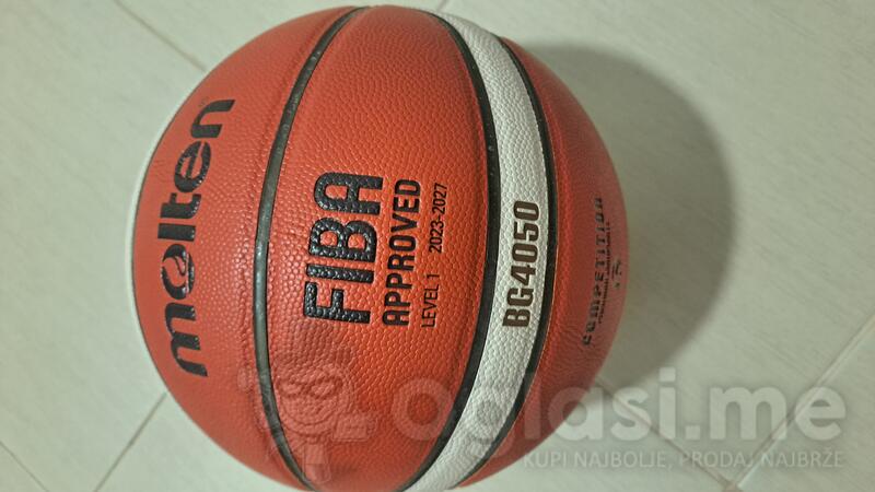 Nova koŝarkaška lopta molten fiba approved