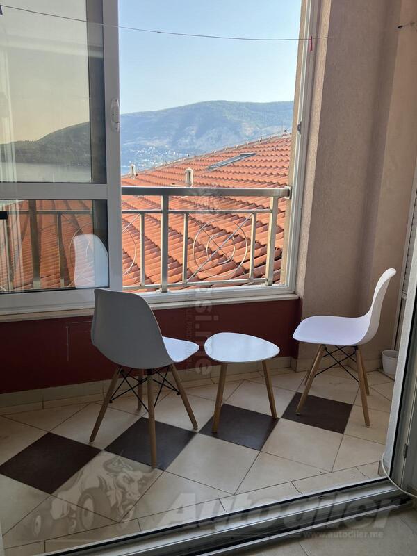 Garsonjera 40m2 - Herceg Novi - Topla