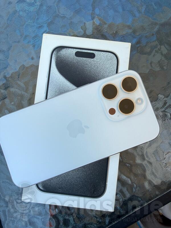 Apple - 15 Pro