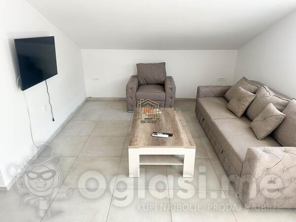 Dvosoban stan 50m2 - Podgorica - Zlatica