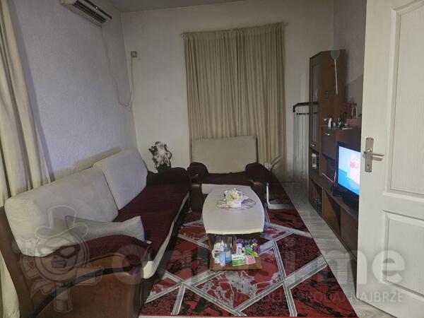 Porodična kuća 70m2 - Podgorica - Zabjelo