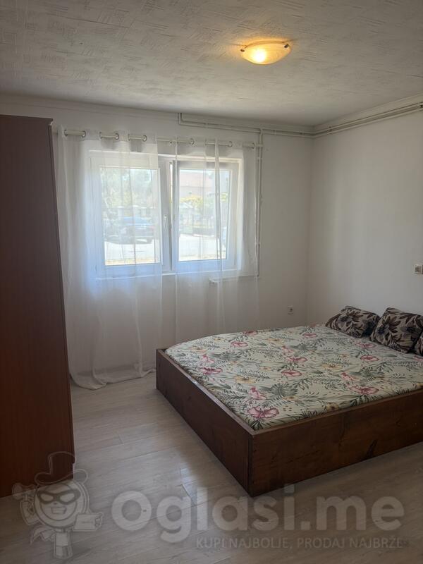 Jednosoban stan 45m2 - Podgorica - Stari Aerodrom