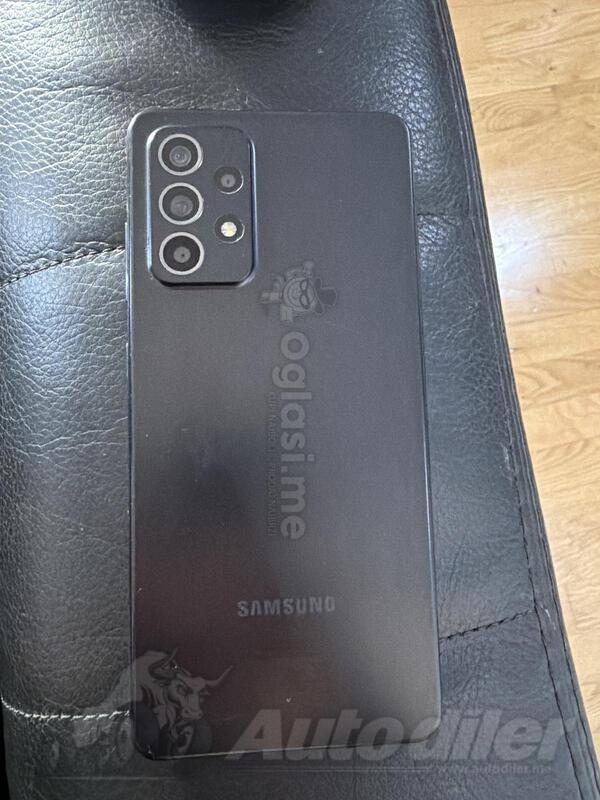 Samsung - A52