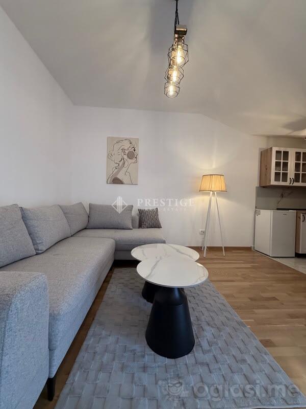 Garsonjera 28m2 - Podgorica - Zagorič