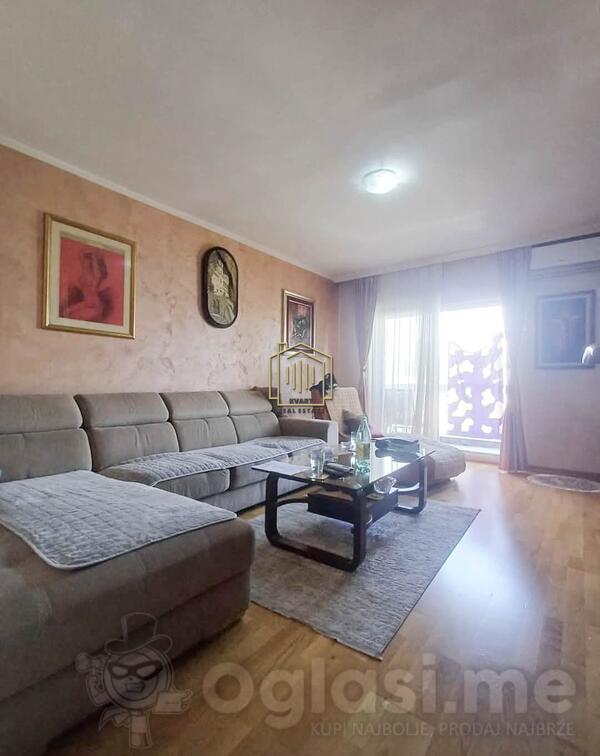 Dvosoban stan 80m2 - Podgorica - Zabjelo