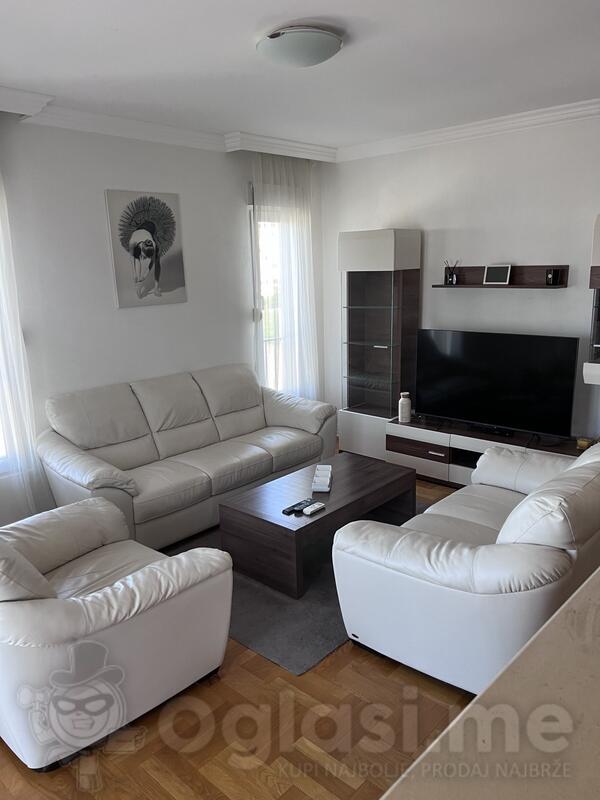 Dvosoban stan 71m2 - Podgorica - Tuški put bulevar Stanka Radonjica