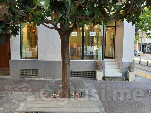 Lokal 32m2 - Podgorica - Centar grada