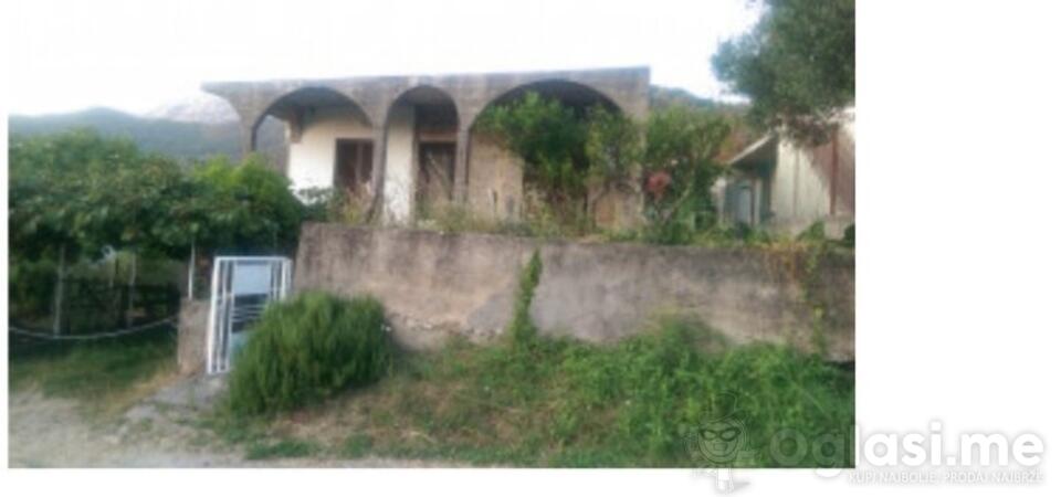 Porodična kuća 66m2 - Herceg Novi - > Okolina grada