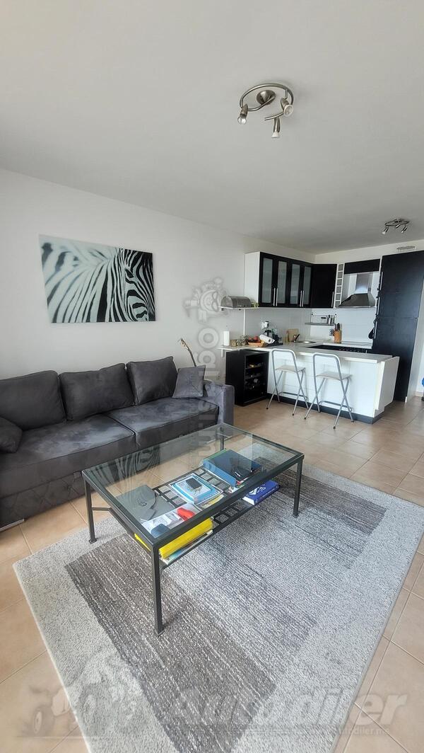 Jednoiposoban stan 61m2 - Herceg Novi - Đenovići Porto Novi