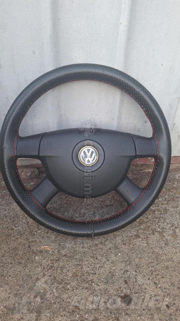 Volan za Passat god. 2006
