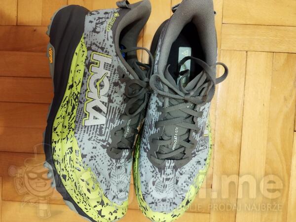 Hoka patike nove 