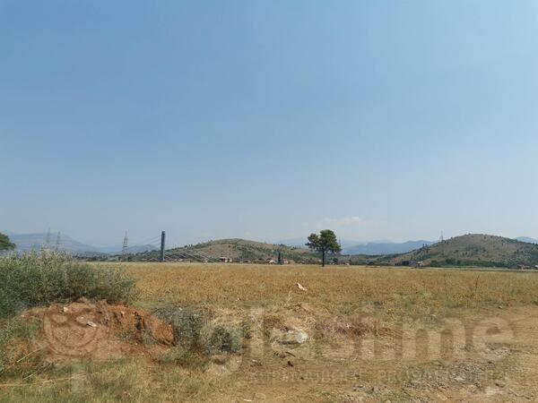 Građevinsko zemljište 500m2 - Podgorica - > Okolina grada