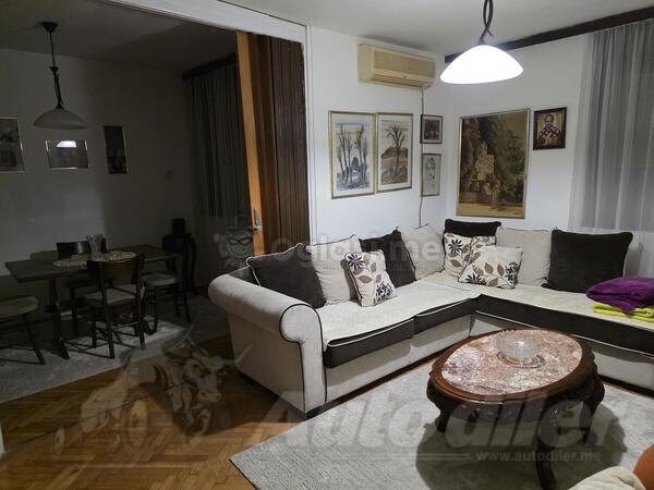 Dvosoban stan 76m2 - Podgorica - Stari Aerodrom