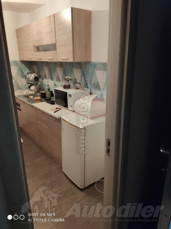 Dvosoban stan 70m2 - Podgorica - Tološi