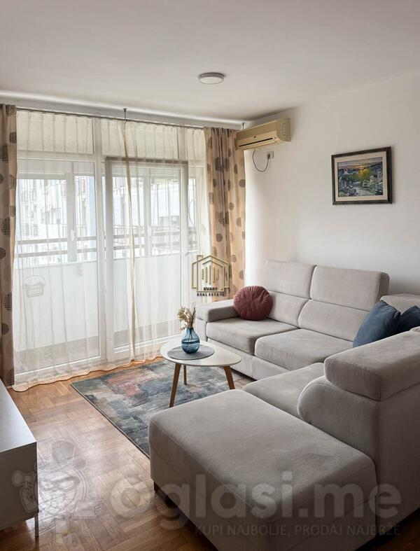 Dvosoban stan 56m2 - Podgorica - Iza Delte (1. Maj)