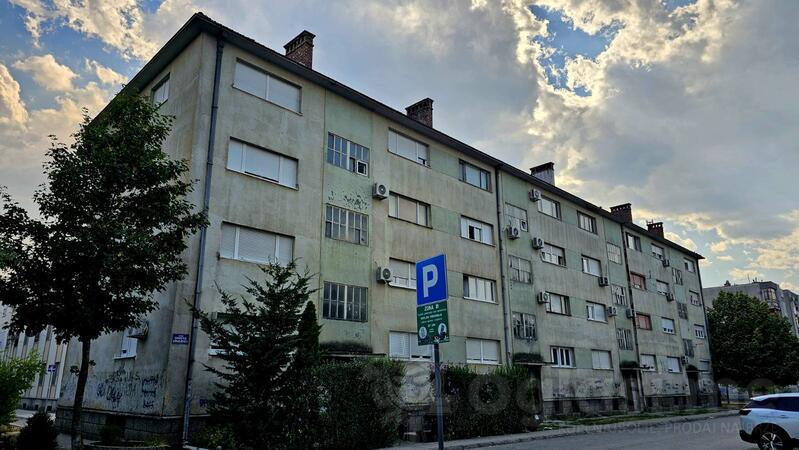 Jednosoban stan 35m2 - Nikšić - Nikšić (uži dio)