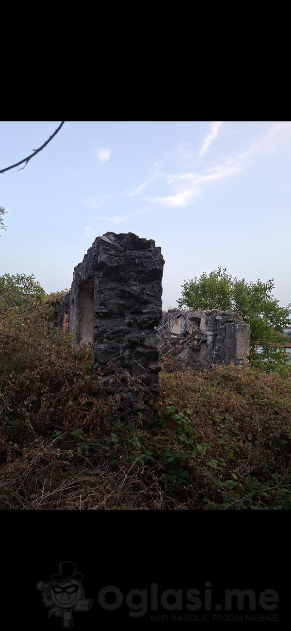 Porodična kuća 78m2 - Bar - Stari Bar