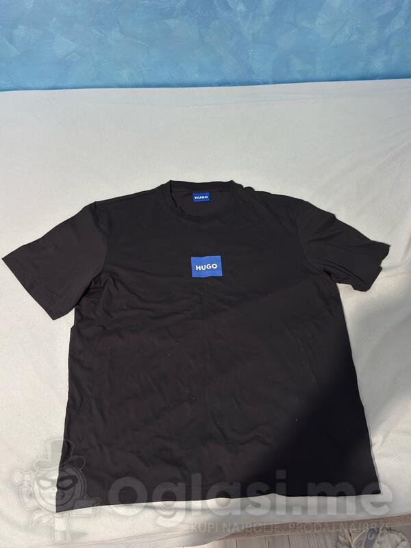 PRODAJEM HUGO BOSS MAICU 2xl