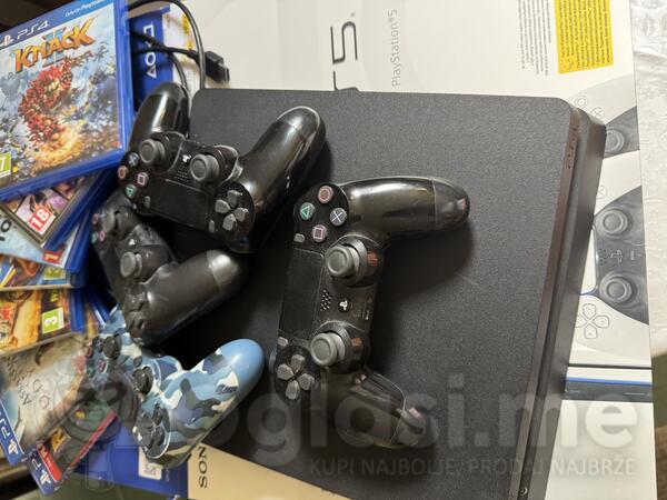 Sony - PlayStation 4