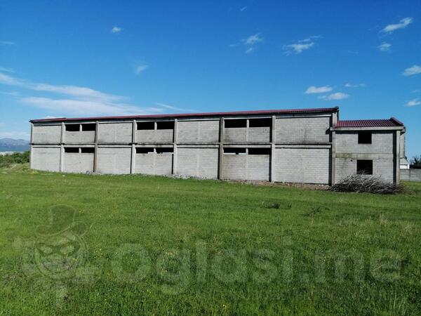 Magacin 1300m2 - Podgorica - > Okolina grada