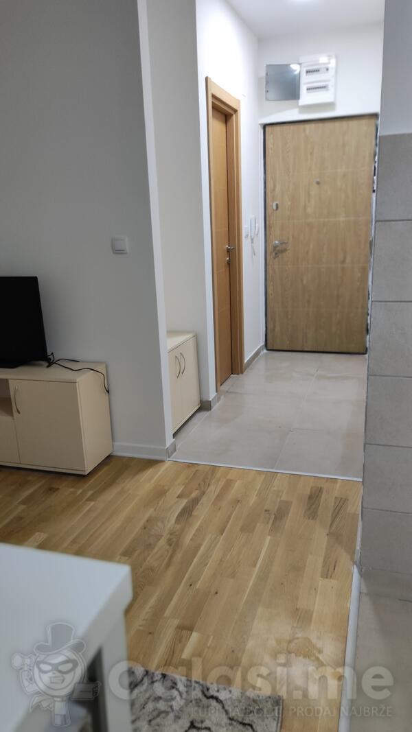 Garsonjera 27m2 - Podgorica - Zabjelo