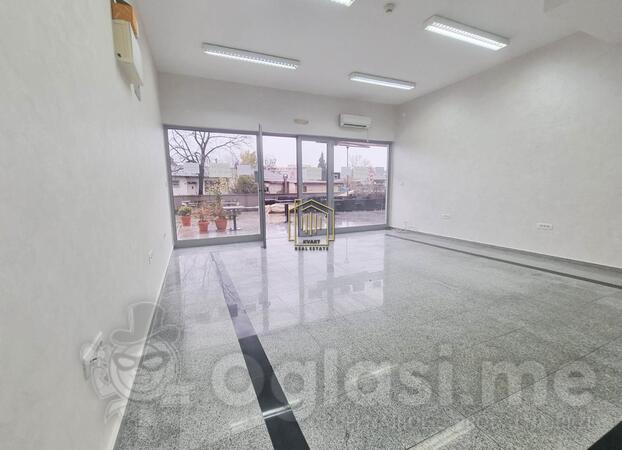 Lokal 43m2 - Podgorica - Stari Aerodrom
