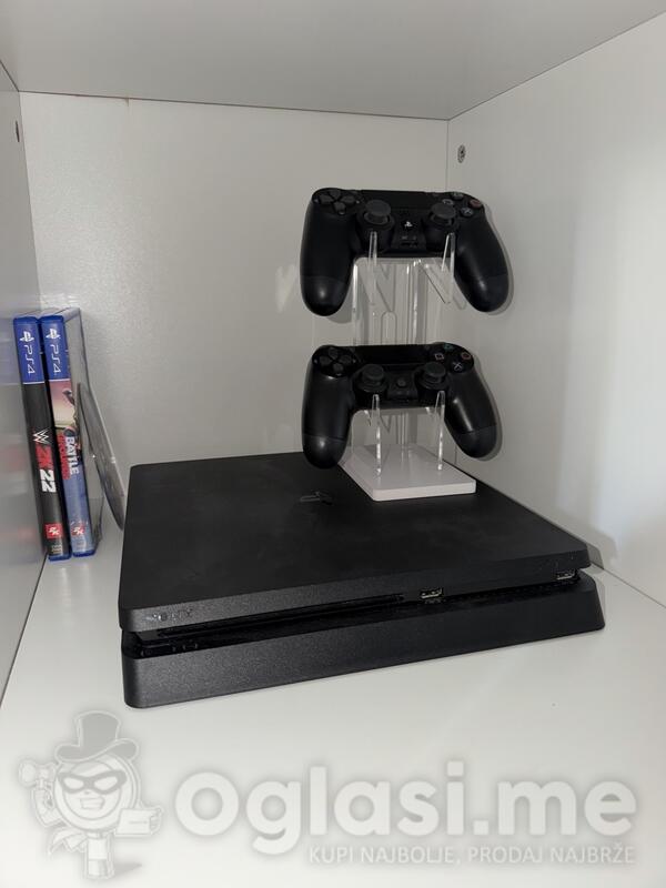 Sony - PlayStation 4