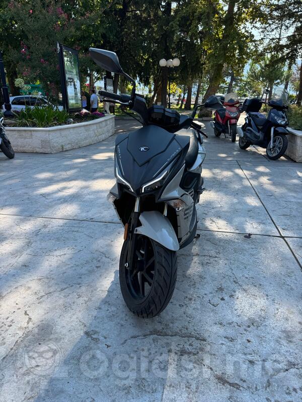 Kymco - super 8