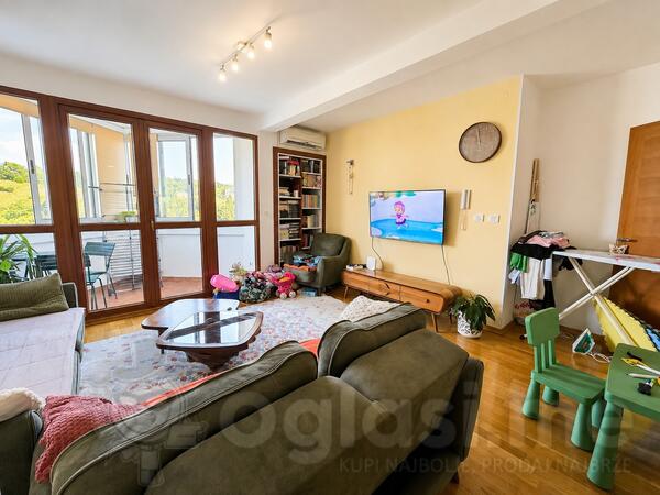 Dvosoban stan 64m2 - Podgorica - Momišići