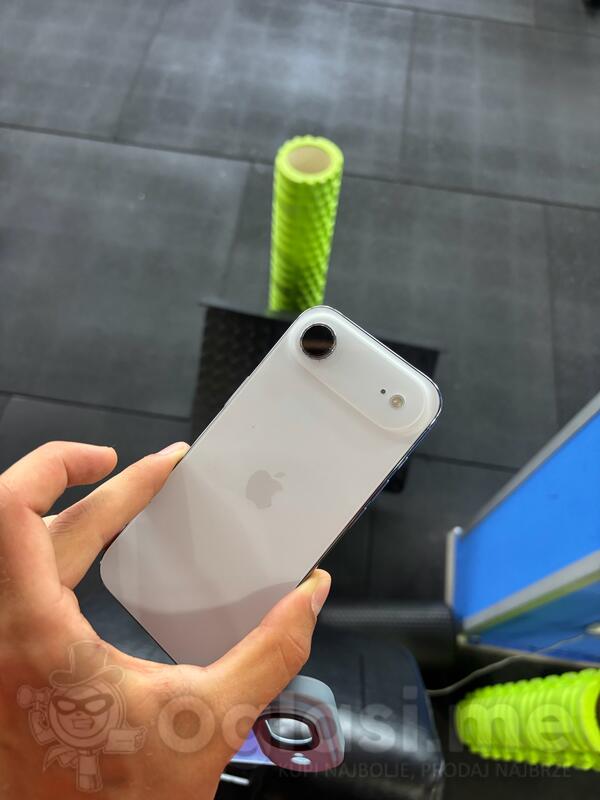 Apple - 17 air