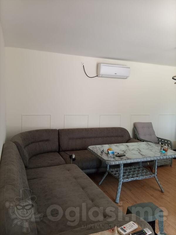 Porodična kuća 95m2 - Podgorica - Tološi