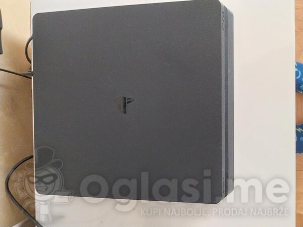 Sony - PlayStation 4