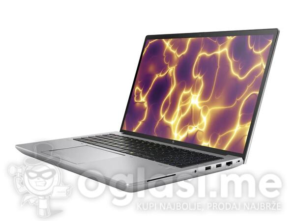HP Core i7 13th - 17.3" Intel i7 32GB GB