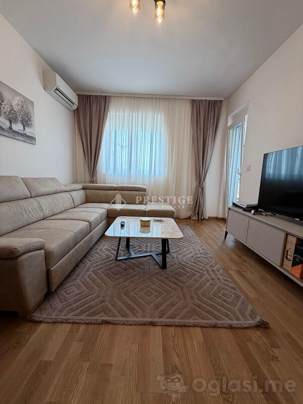 Jednosoban stan 47m2 - Podgorica - Stari Aerodrom
