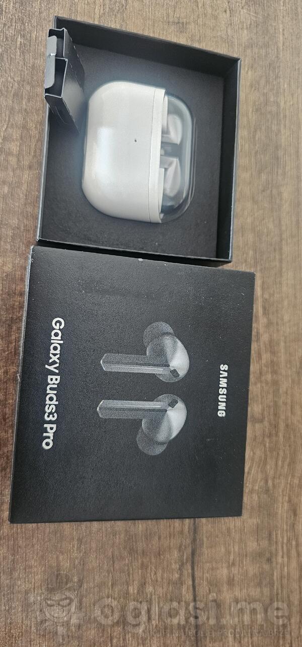 Samsung Buds 3 pro white